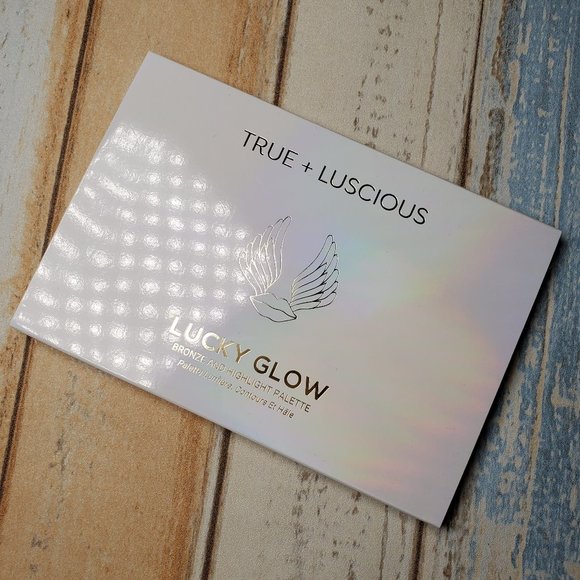 COPY - True + Luscious "Lucky Glow" Palette - Picture 1 of 2
